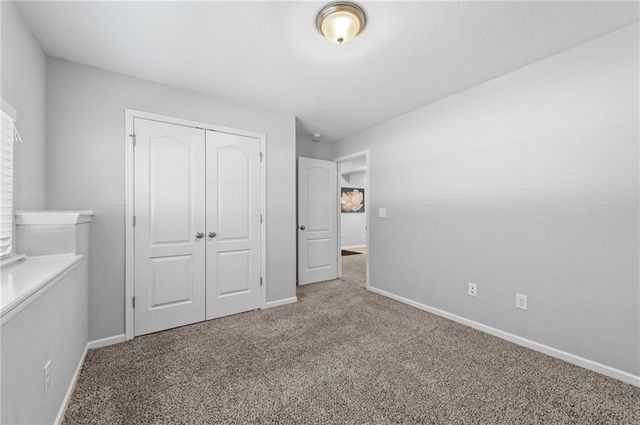 11331 Yecker Avenue, Kansas City, KS 66109