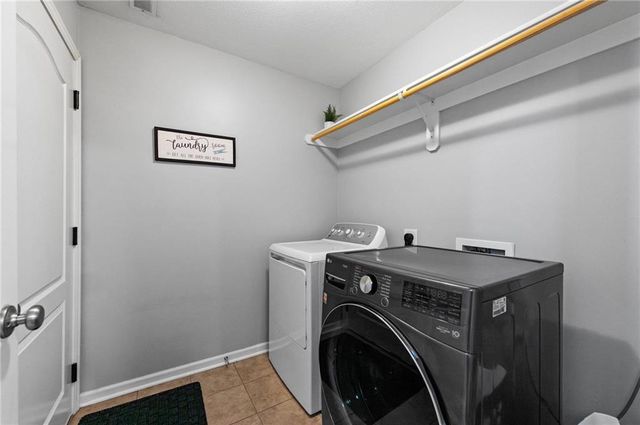 11331 Yecker Avenue, Kansas City, KS 66109