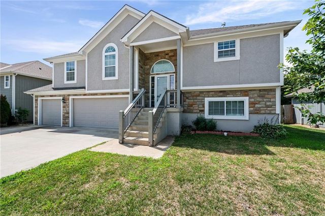 11331 Yecker Avenue, Kansas City, KS 66109