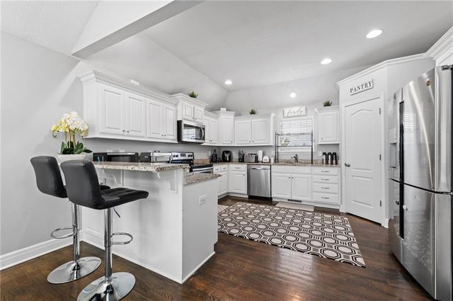 11331 Yecker Avenue, Kansas City, KS 66109