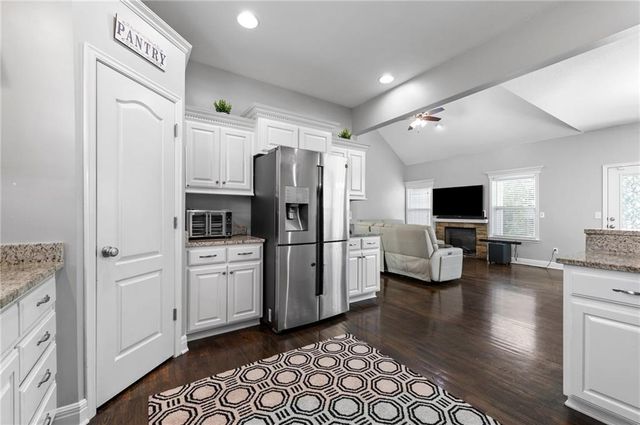 11331 Yecker Avenue, Kansas City, KS 66109