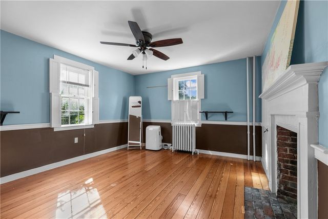 26 Perry Street 1, Newport, RI 02840