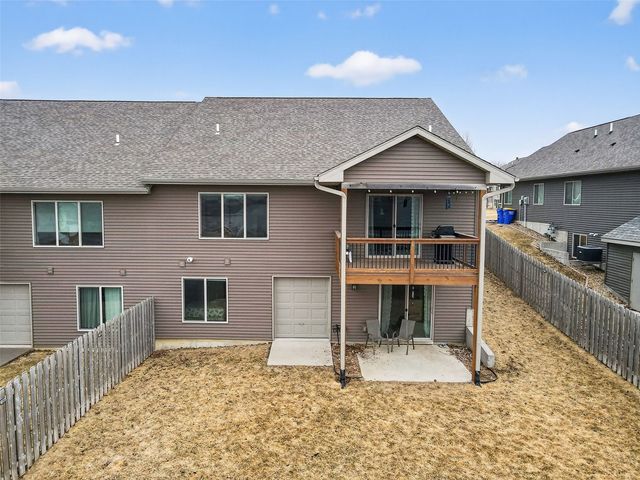 614 Croell Avenue, Tiffin, IA 52340