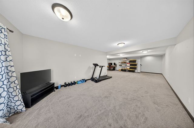 614 Croell Avenue, Tiffin, IA 52340