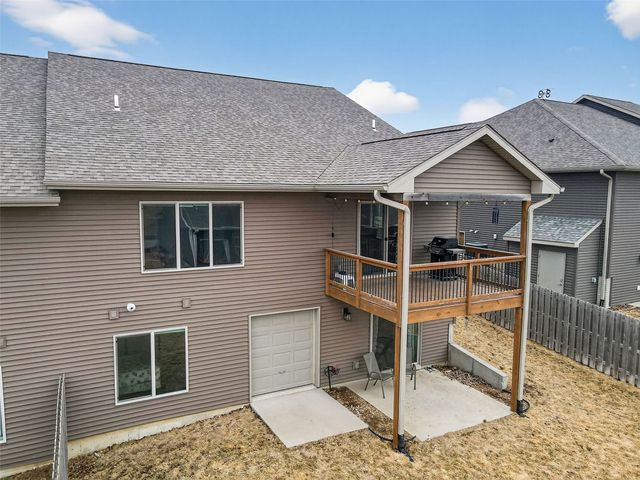 614 Croell Avenue, Tiffin, IA 52340