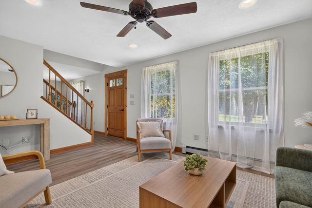 211 Mount Delight Road, Deerfield, NH 03037