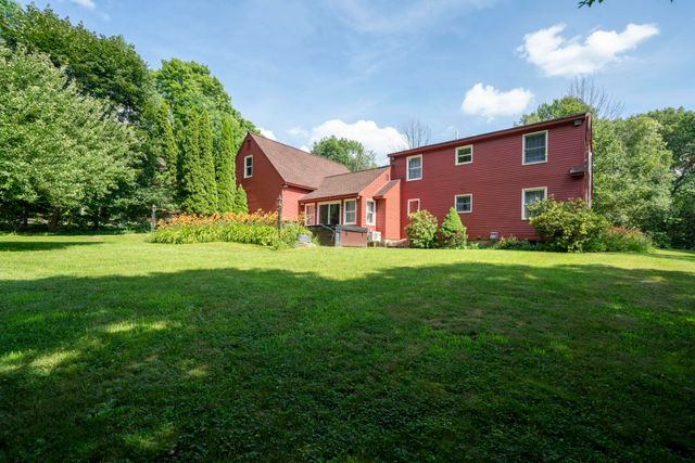 211 Mount Delight Road, Deerfield, NH 03037