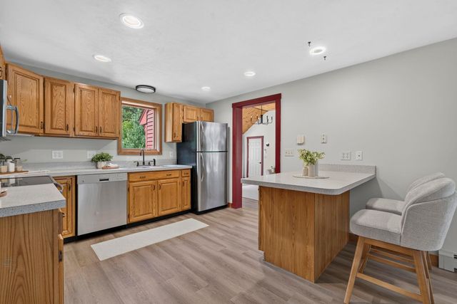 211 Mount Delight Road, Deerfield, NH 03037
