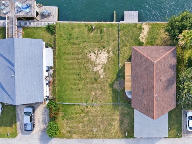 191 Barracuda, Bayou Vista, TX 77563