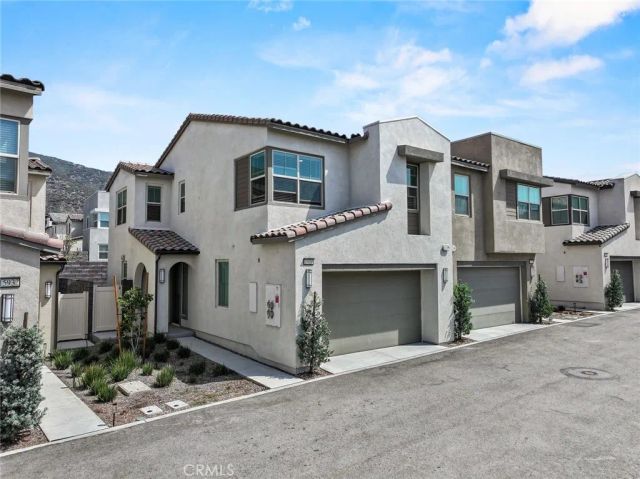 15936 Sparrow Court, Fontana, CA 92336