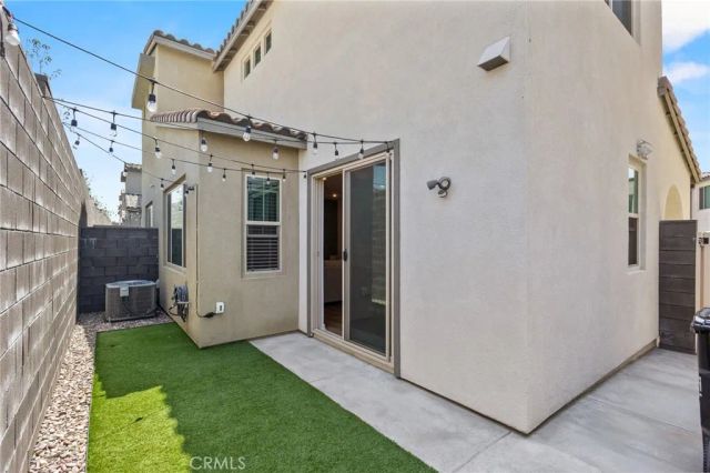 15936 Sparrow Court, Fontana, CA 92336