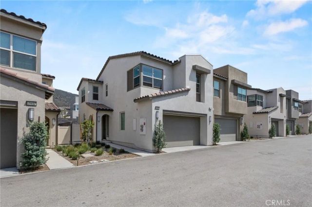 15936 Sparrow Court, Fontana, CA 92336