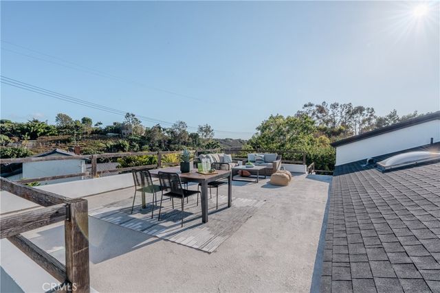 2207 Golden Circle, Newport Beach, CA 92660