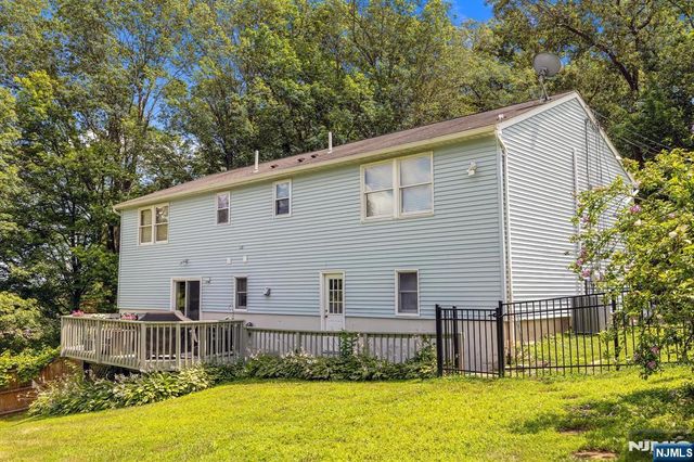 16 Argus Street, Butler Borough, NJ 07405