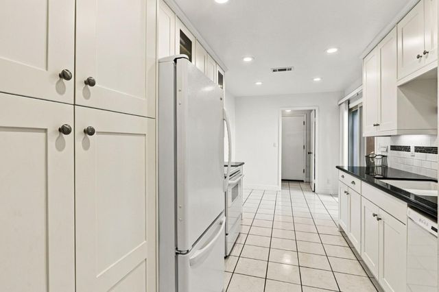 6082 Montgomery Court, San Jose, CA 95135