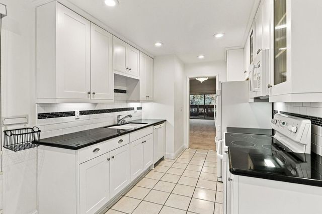6082 Montgomery Court, San Jose, CA 95135