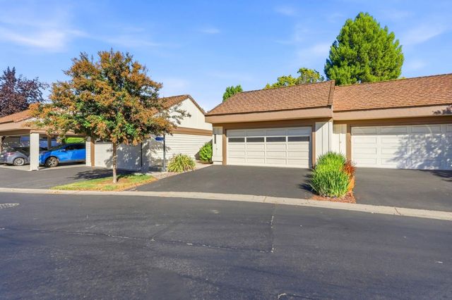 6082 Montgomery Court, San Jose, CA 95135