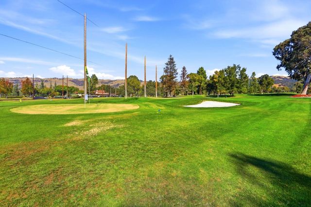 6082 Montgomery Court, San Jose, CA 95135