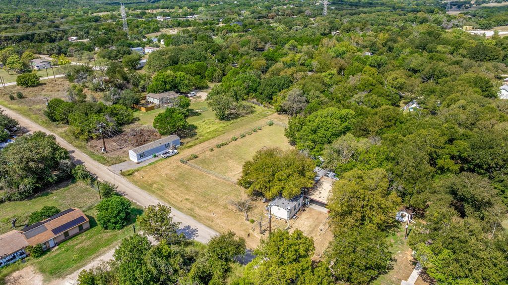 3714 Utah Trail, Granbury, TX 76048