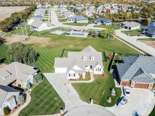 1413 N Shadow Rock Drive, Andover, KS 67002