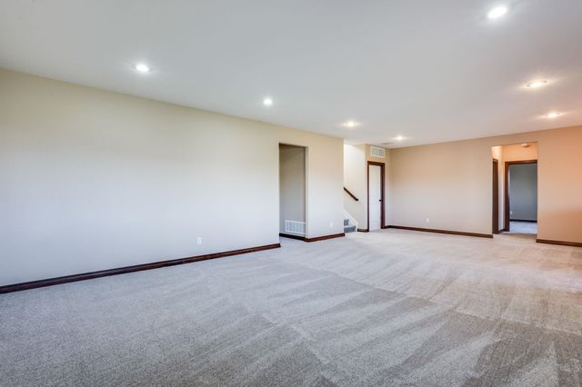 1413 N Shadow Rock Drive, Andover, KS 67002