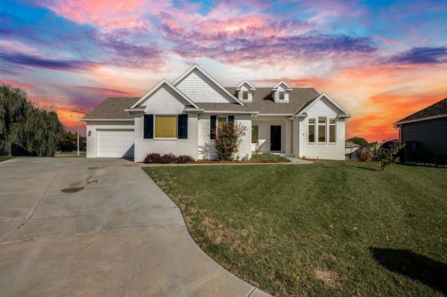 1413 N Shadow Rock Drive, Andover, KS 67002