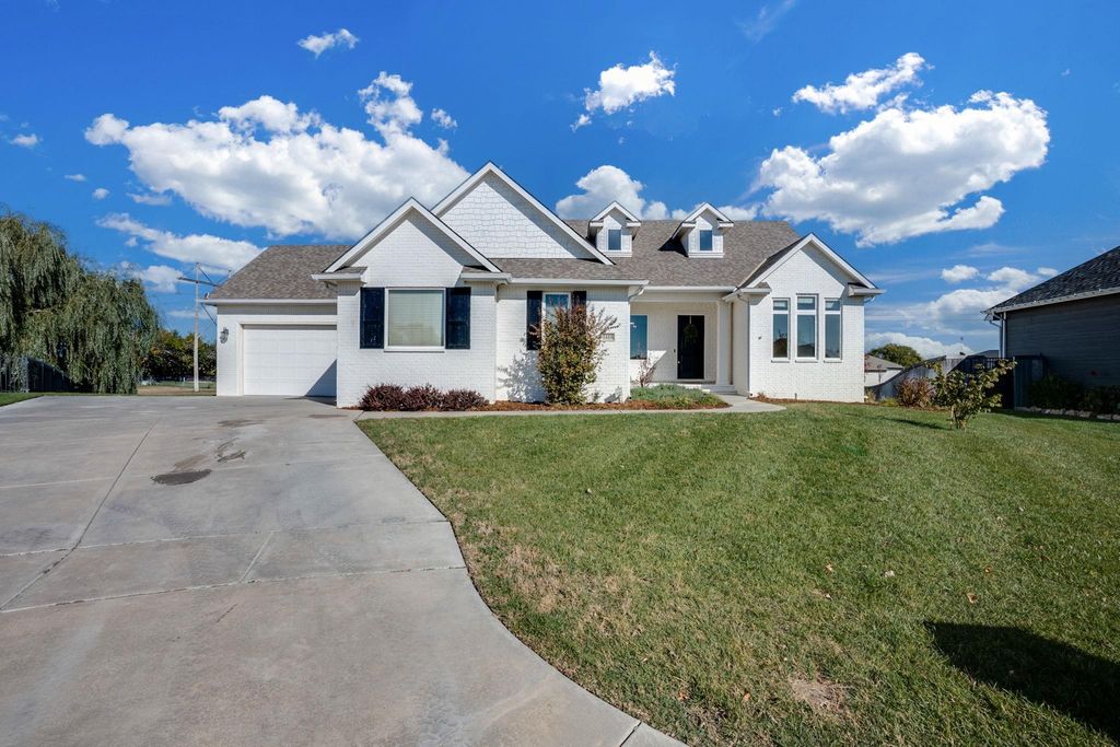 1413 N Shadow Rock Drive, Andover, KS 67002