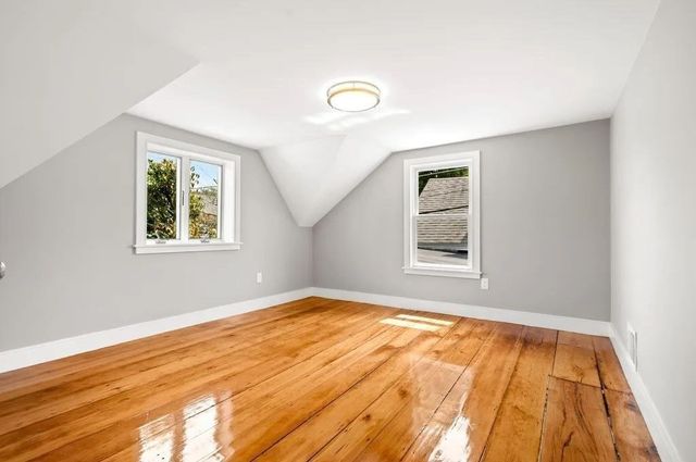 54 Main St 201, Topsfield, MA 01983