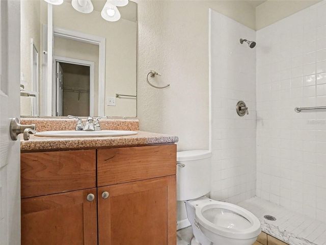 216 LEWFIELD CIR 216, Winter Park, FL 32792