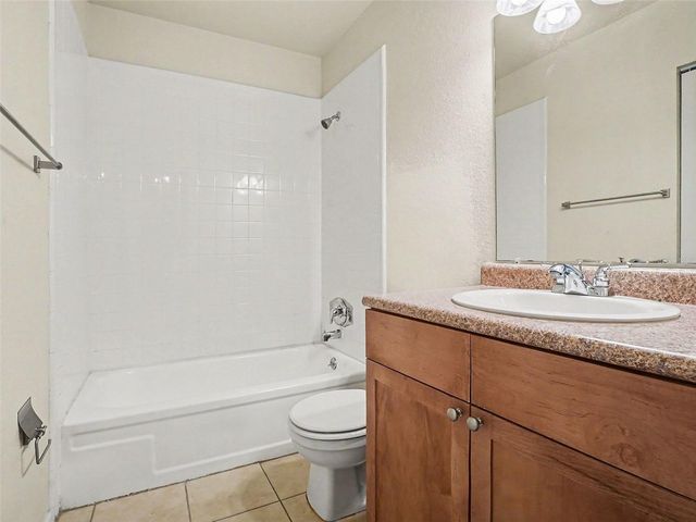 216 LEWFIELD CIR 216, Winter Park, FL 32792
