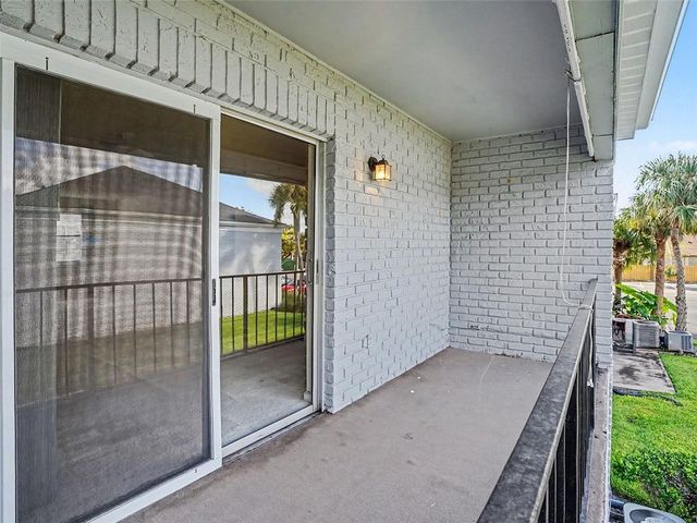 216 LEWFIELD CIR 216, Winter Park, FL 32792