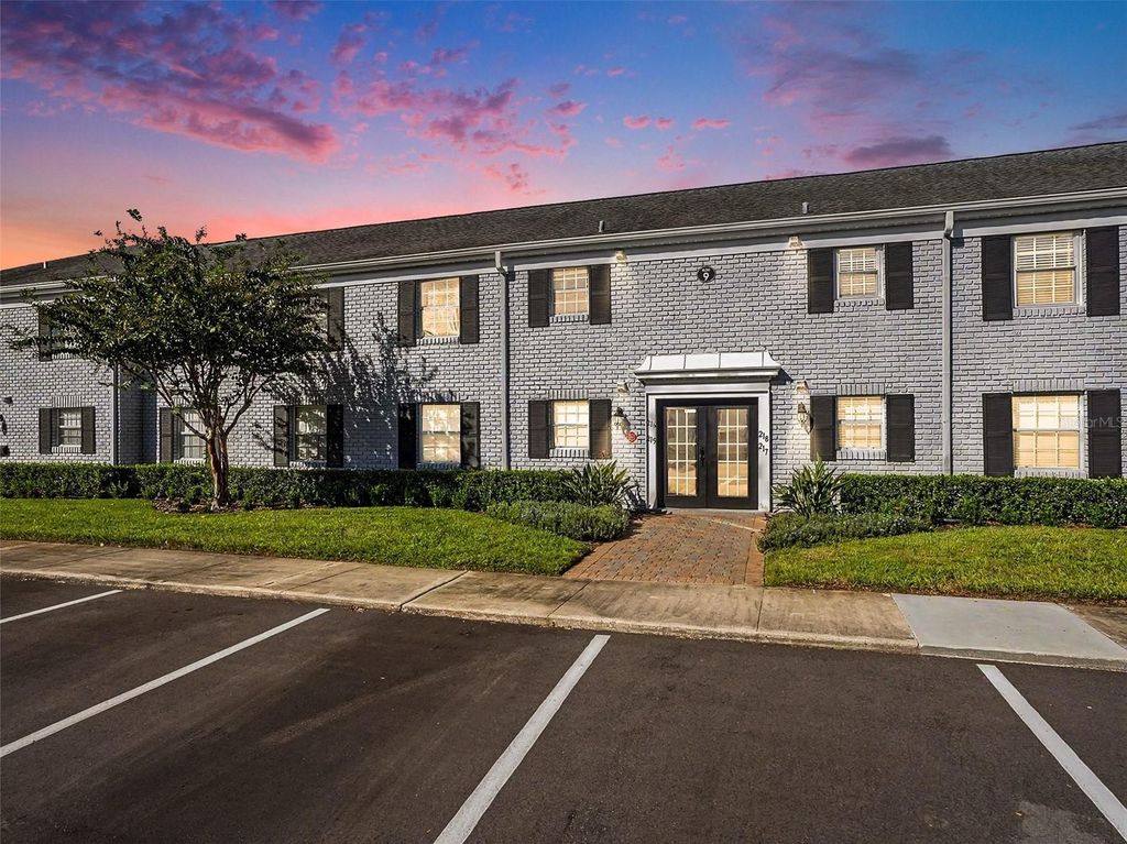 216 LEWFIELD CIR 216, Winter Park, FL 32792