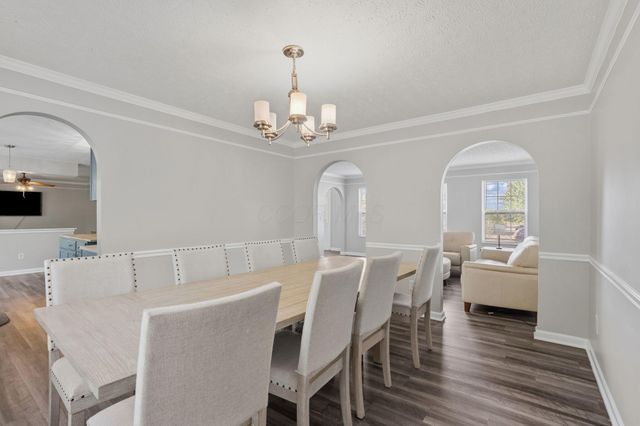 8168 Slate Ridge Boulevard, Reynoldsburg, OH 43068