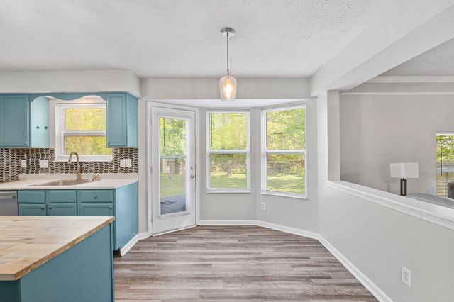 8168 Slate Ridge Boulevard, Reynoldsburg, OH 43068