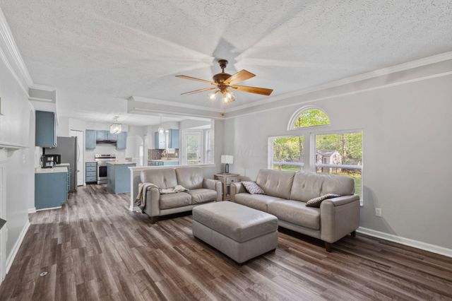 8168 Slate Ridge Boulevard, Reynoldsburg, OH 43068
