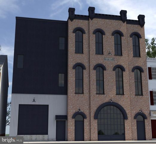 28 N 2ND ST, Columbia, PA 17512