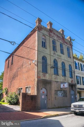 28 N 2ND ST, Columbia, PA 17512