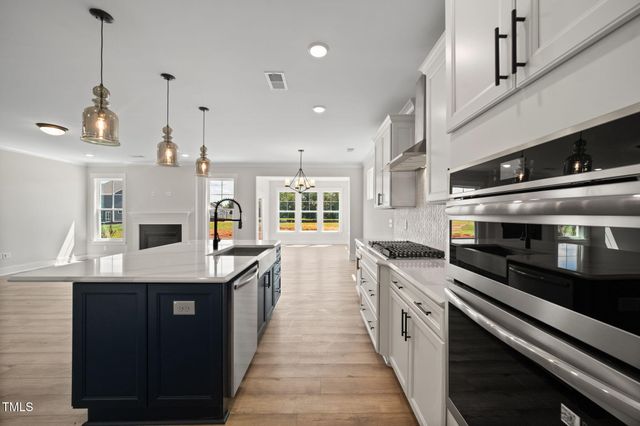 1518 Peabody Court, Mebane, NC 27302