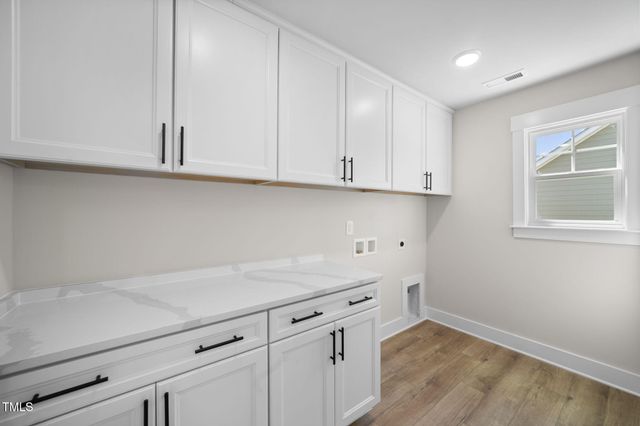 1518 Peabody Court, Mebane, NC 27302