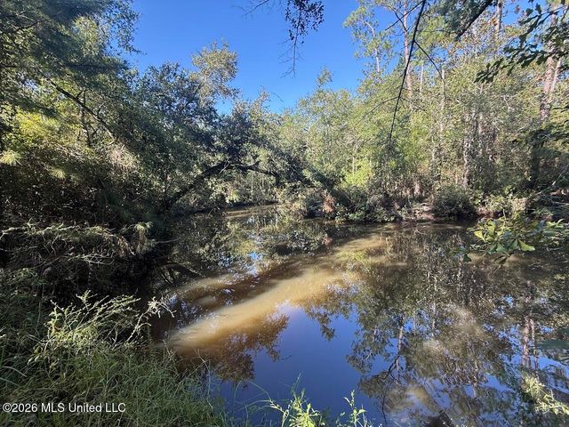 7071 Bayou Talla Lane, Kiln, MS 39556