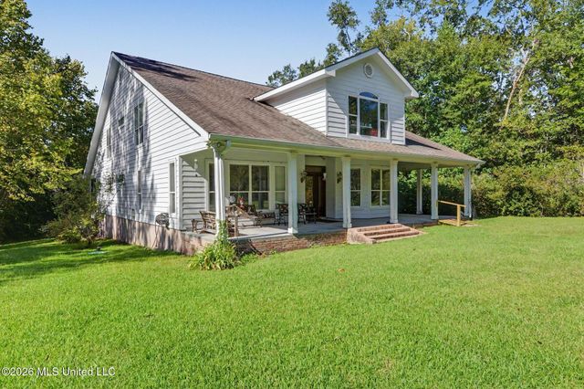 7071 Bayou Talla Lane, Kiln, MS 39556