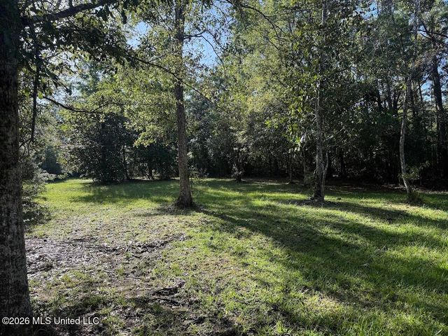 7071 Bayou Talla Lane, Kiln, MS 39556