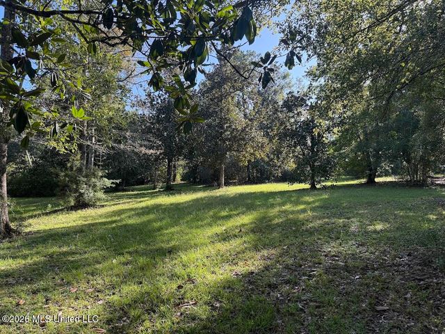 7071 Bayou Talla Lane, Kiln, MS 39556
