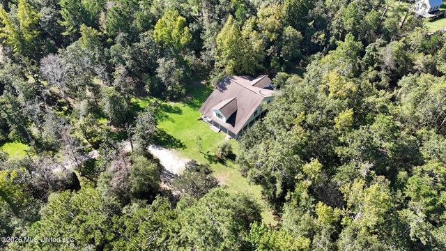7071 Bayou Talla Lane, Kiln, MS 39556