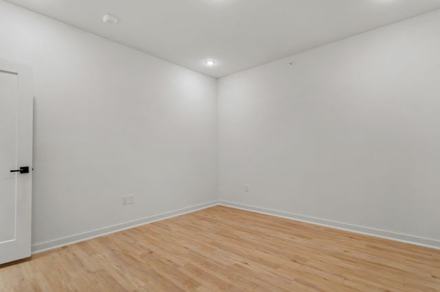100 W Mockingbird LN, Austin, TX 78745
