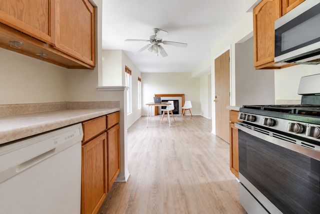 21258 W Cascade Court, Plainfield, IL 60544