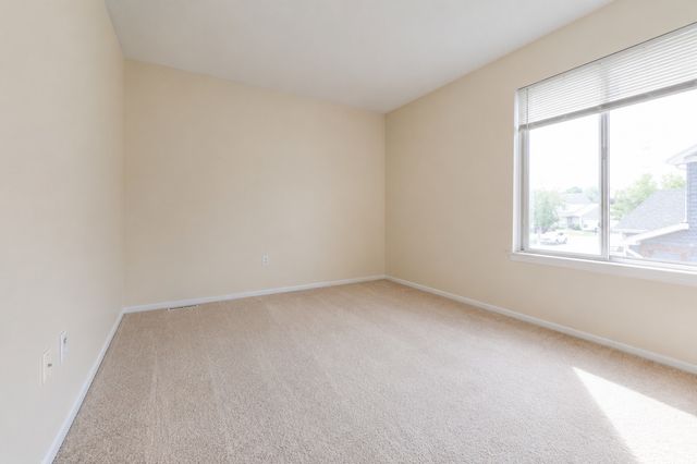21258 W Cascade Court, Plainfield, IL 60544