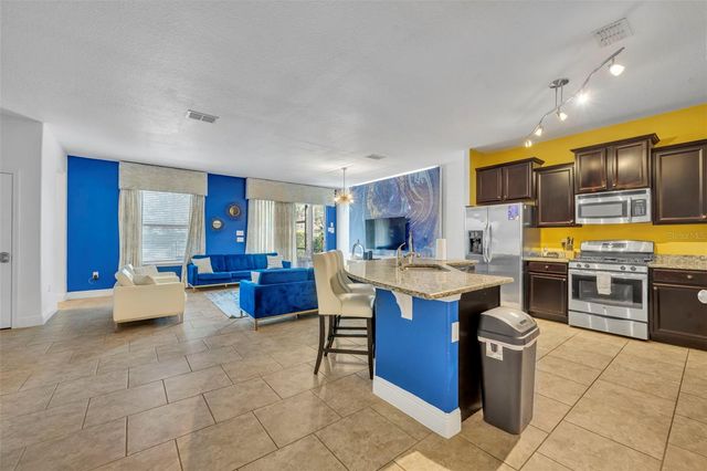 4209 OAKVIEW DRIVE, Davenport, FL 33837