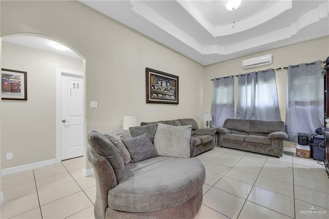 4017 San Angelo, Pharr, TX 78577