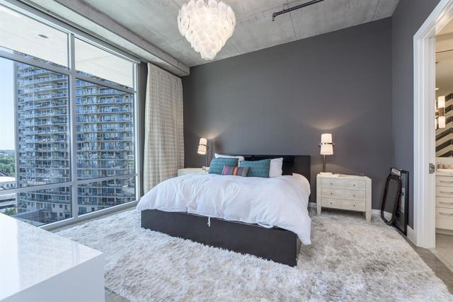 800 W 5th ST 1007, Austin, TX 78701